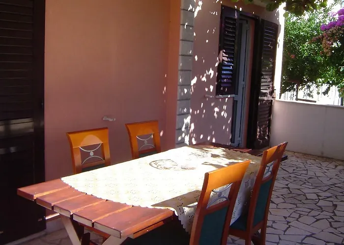Apartment Mandarina Mali Lošinj